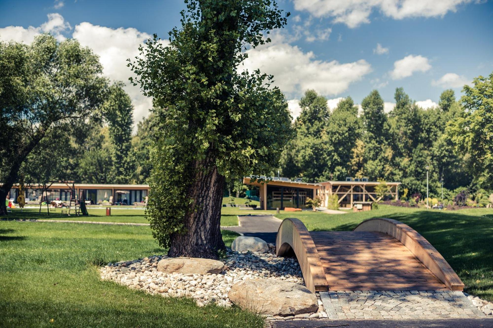 Villa Resort & Organic Spa - Zahajen Prodej Letni Sezony Ceske Budejovice Kültér fotó